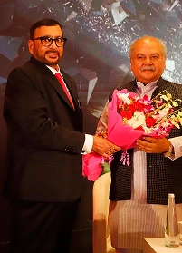 Shri Narendra Singh Tomar